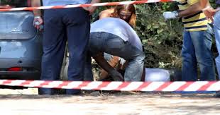 Η επικοινωνία του πιλότου με την αγγελική νικολούλη (βιντεο) για ένα έκτακτο «φως στο τούνελ» με θέμα το έγκλημα στα γλυκά νερά επέστρεψε η αγγελική νικολούλη στη συχνότητα του alpha το βράδυ της παρασκευής. 8riler Me 20xrono Poy Bre8hke Nekros Sthn Pentelh Eixe Dhlw8ei H E3afanish Toy Sta Glyka Nera Ellada Thepressroom Gr