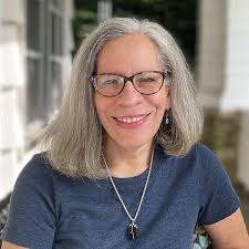 Nights of Indigo Blue: A Daisy Muñiz Mystery (Daisy Muñiz Mysteries):  Varela, Theresa: 9781539071815: Amazon.com: Books