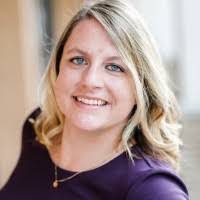 Jennifer Lathrop's Instagram, Twitter & Facebook