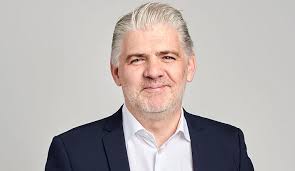 AI & Business Futures 2025