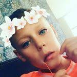 Dewayne Wefer's Instagram, Twitter & Facebook