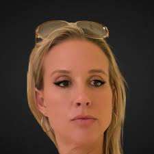 Maria Moreschi (@reebsta)