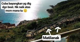 Bahaya, sebab jika berlaku sebarang kejadian tak diingini semasa korang mendaki atau menuruni bukit tersebut, tiada pihak akan bertanggungjawab. Kincir Angin Pulau Perhentian Kawasan Larangan Libur