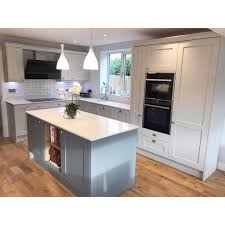 Whether you're feeling like a forest walk, or are rose bowled over with the choice, pass the merlot, because your new ki Mornington Shaker In Dove Grey Dust Grey Concept Kitchens