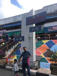 You can just walk in to go there. Yok Rempitan Arked Niaga Padang Besar Perlis