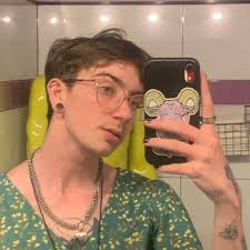 Who do y'all picture as burdock? In my head he looks like Dylan o'brien  (photo is old but thats how I picture it) What about asterid? I know she's  too old (they