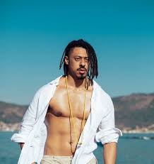 Ator global Luis Navarro perde 3 kg de gordura