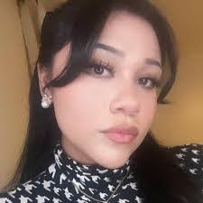 Kasey Erwin's Instagram, Twitter & Facebook