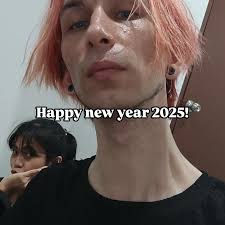 Photo by Peter Hirt (@mi_kuam_suk) · December 31, 2024