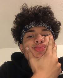 Pin By Katalina On Yum Curly Hair Men Curly Hair Styles Boys With Curly Hair