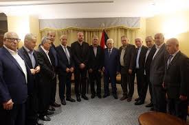 الرئيس عباس يلتقي مع فصائل منظمة التحرير الفلسطينية في لبنان ...