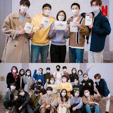 The medical drama series, which began in 2020, tells the stories of five doctors who are best friends and showcases the everyday lives of people at the. Netflix Released Script Reading Photos Of The Cast Of Hospital Playlist Season 2