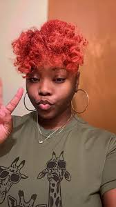 Hey y'all… I'm new here. Joined because my hair is an extension of my  personality 😌☺️ where my red and ginger girlies???
