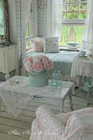 Pink Peonies In The Boathouse Gardening Designing Camera Da Letto Elegante Bagno Shabby Chic Abitazioni Shabby Chic