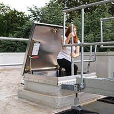 Available in galvanized steel, aluminum, or stainless steel construction. Rooftop Hatch E 50tb Bilco Uk Square With Ladder Aluminum