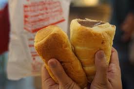 Toko sidodadi sudah hadir di kota bandung sejak tahun 1954 dan menjadi toko favoritenya warga bandung untuk membeli berbagai macam jenis roti. Toko Sidodadi Otto Iskandardinata Bandung Lengkap Menu Terbaru Jam Buka No Telepon Alamat Dengan Peta