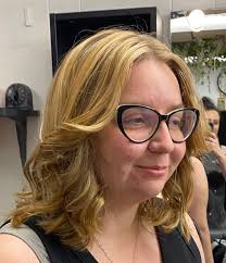 The lovely Ms Meg rocking a soft blend of warm hilites to create that sun  kissed look ! Thank you for making time to visit us! Stylist -Sara