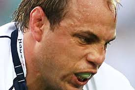 Waugh flexes muscle with bid to play despite torn biceps