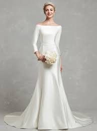 Baju pernikahan adalah hal yang biasa dipersiapkan dalam acara pernikahan. 10 Inspirasi Gaun Pengantin Sederhana Tapi Elegan Wedding Market