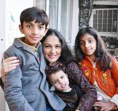 Gracy singh is a 40 year old indian actress. Facebook