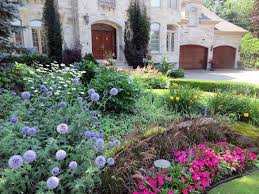 Amenagement exterieur mail / jardin australien la tendance jardin 2020 absolue. 10 Exemples D Amenagements Paysagers Reussis Soumission Renovation