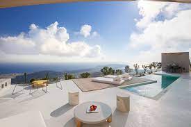 I highly recommend it for those looking to explore the southern rift valley lake basin. Santorini Heights Luxury Suites Couples Boutique Hotel Luxury Boutique Hotel Santorini