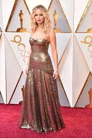 What that means is that designers were juggling a new collection and custom gowns for the red carpet and after parties. Oscars Red Carpet 2018 Photos Cnn Com
