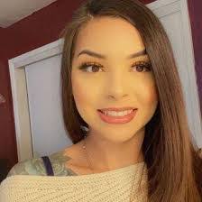 Sheila Fonseca's Instagram, Twitter & Facebook