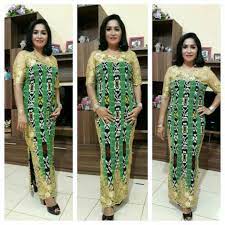 Model brokat dengan kain adat.terusan.com / 72 model baju brokat duyung paling unik modelbaju id / see more of grosir kain brokat semiprancis kebaya murah on facebook. Tenun Ntt Kombinasi Brokat Gold Model Pakaian Mode Wanita Wanita