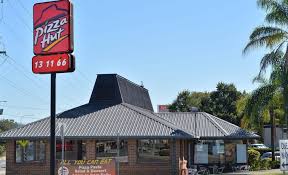 All You Can Eat Pizza Hut Lives On As If It S The 90s The Courier Mail