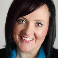 Danielle Irvine's Instagram, Twitter & Facebook