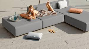 Haben sie wenig platz im garten und bevorzugen eine eher flexible lösung,? Flexible Gartenmobel Lounge Mit Sessel Sofaecke Hocker April Furniture