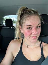 Kelsey Kane on X: Post lift sweat 🥵 anyone wanna get some bedroom cardio  in? 🤭😉 t.coTIbfFQlcnX  X