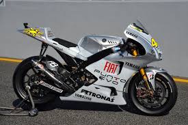 New Fiat Yamaha Team Graphics Will Debut At Estoril Top Speed In 2020 Yamaha Motogp Rossi Yamaha Motorcycles