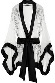 Black And White Kimono Dress Pin On Looks