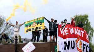 A group for photographs detailing opposition to the occupation of manchester united football club by the glazer family. Ni4ld Vn1qsimm