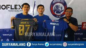 It shows all personal information about the players, including age, nationality, contract duration and current market value. Rhinoflex Jadi Sponsor Arema Fc Musim Ini Back Up Sablon Dari Klub Senior Hingga Akademi Surya Malang