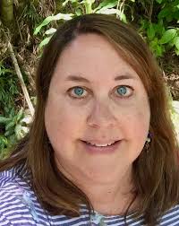 Holly Autry's Instagram, Twitter & Facebook