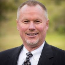 Daniel Osias's Instagram, Twitter & Facebook