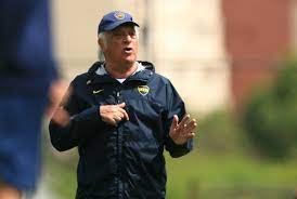 Alfio coco basile se encuentra internado en la ciudad de buenos aires (foto: Alfio Basile Sufrio Un Acv Y Fue Internado En Un Sanatorio De Buenos Aires