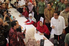 Maklumat terkini cara semak bnh bantuan harapan negara lulus atau tidak serta tarikh bayaran bhn. Infopublik Bni Kembali Salurkan Bansos Pkh Non Tunai Tahun 2019