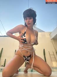 Penelope Woods nude pics - stunning galleriesunforgettable beauty on display