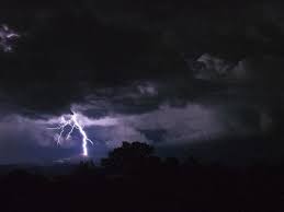 Hier drohen heute gewitter und überschwemmungen. Unwetterwarnung Fur Dienstag In Osterreich Schwere Gewitter Osterreich Vienna At