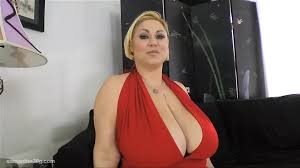 Triple threat - Angelina Castro Samantha 38G Trinity Guess suck fuck