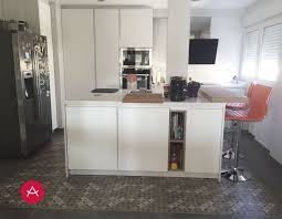 Muebles saly somos una empresa especializada en el diseño de muebles de cocina y baño, así como en la reforma de ambas estancias. Cocina Con Columna En Medio Home Decor Kitchen Decor