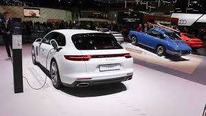 Auparavant nommé salon international de l'auto et accessoires de genève, il s'est donné une dimension plus mondiale avec son acronyme « gims » signifiant « geneva international motor show » depuis 2018. 2019 March Europe Cars Sales And Market Analysis Car Sales Statistics