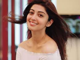 Pranitha subhash is an indian actress and model. Dynamite Actress Pranitha Subhash Reveals What She Drinks Every Morning To Stay Healthy