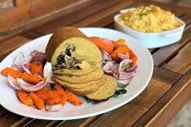 Even if your dinner menu is already a bounty of dishes, rolls have a key part to play in thanksgiving dinner. Vegan Thanksgiving Made Easy 5 Takeout Dinners