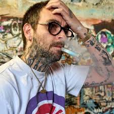 Haze' by Katy Jade Dobson NOW SOLD! 🦋 An ethereal and transformative  original oil painting has found a beautiful new home. If this is something  that resonates, we would highly recommend 'Ripple'