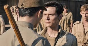 Angelina jolie kroop voor de derde keer op de regisseursstoel en maakte de prachtige film 'unbroken'. Angelina Jolie S World War Ii 8211 Set Unbroken Is A Tribute To Manly Perseverance
